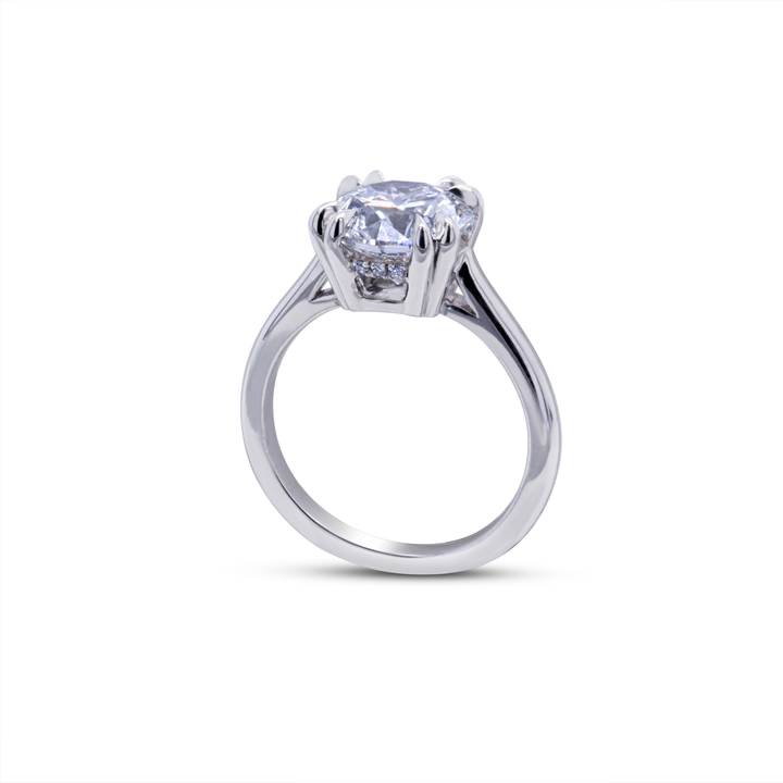 Profile view of EOS platinum engagement ring with 3ct round brilliant lab-grown diamond, custom fine jewellery Toronto.”