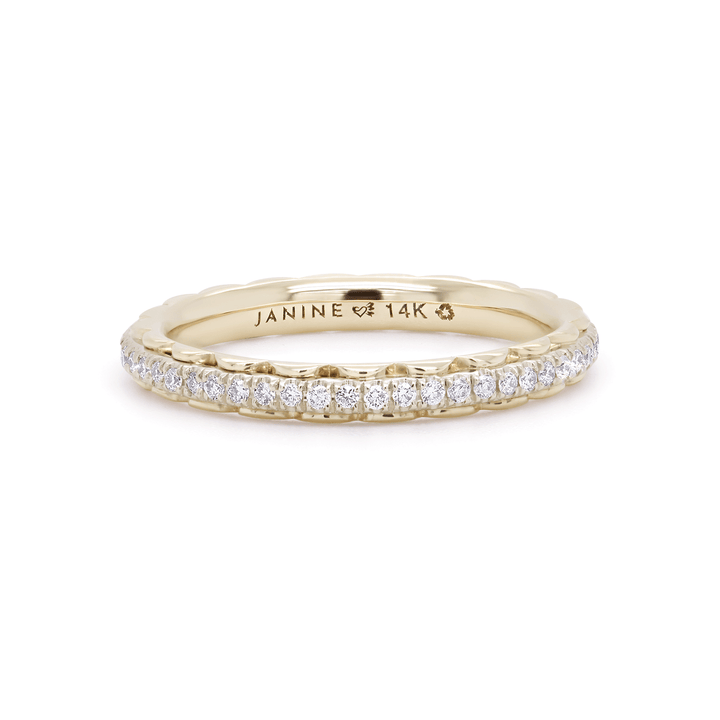 Sustainable eternity band with lab-grown diamonds. Modern design in 18k recycled yellow gold and white gold