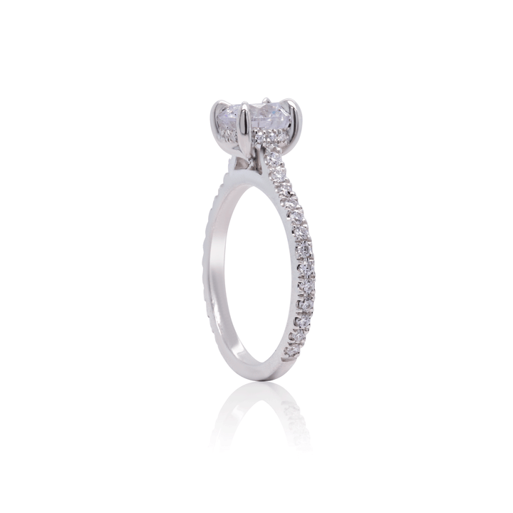 moissanite diamond ring