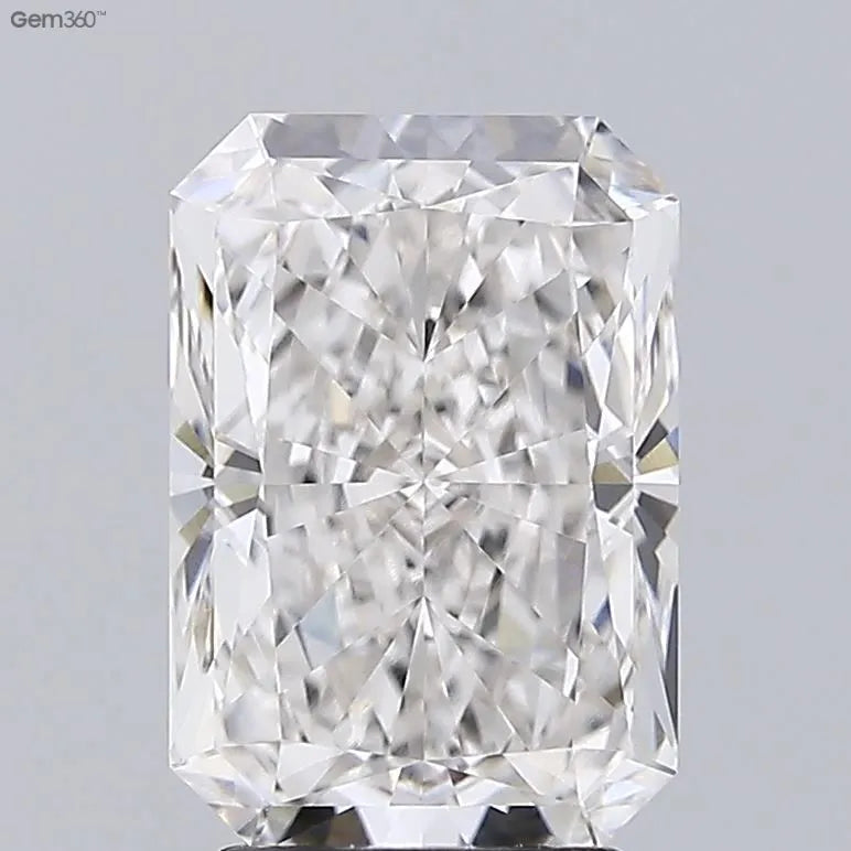 3.18ct Radiant Lab Grown Diamond (Colour G, Clarity VVS1, IGI Certified)