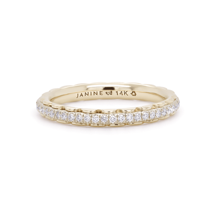 Sustainable eternity band with lab-grown diamonds. Modern design in 18k recycled yellow gold and white gold