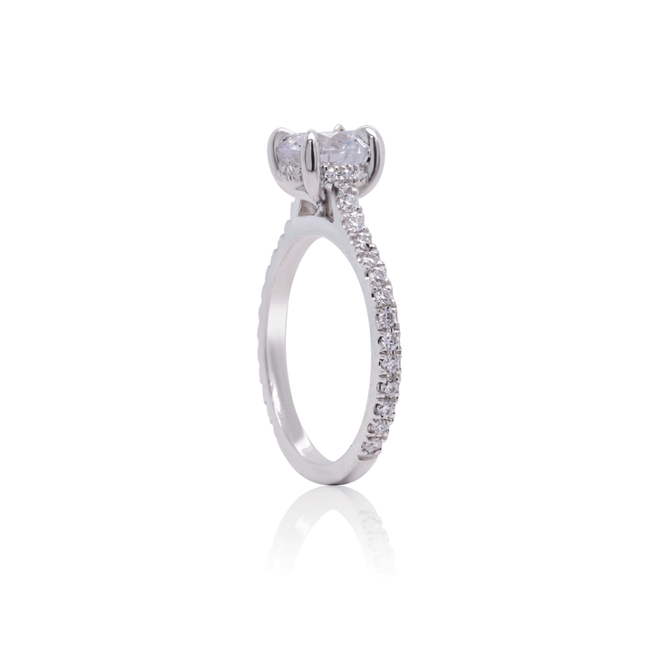 moissanite diamond ring