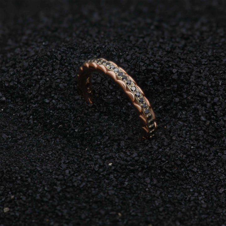 Black Lily - Janine de Dorigny jewellery